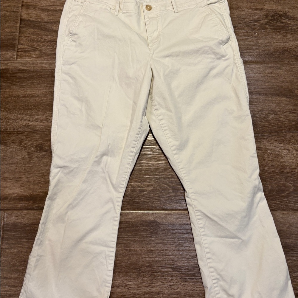GAP Women’s Size‎ 14 R Cropped Kick Capri Light Beige EUC